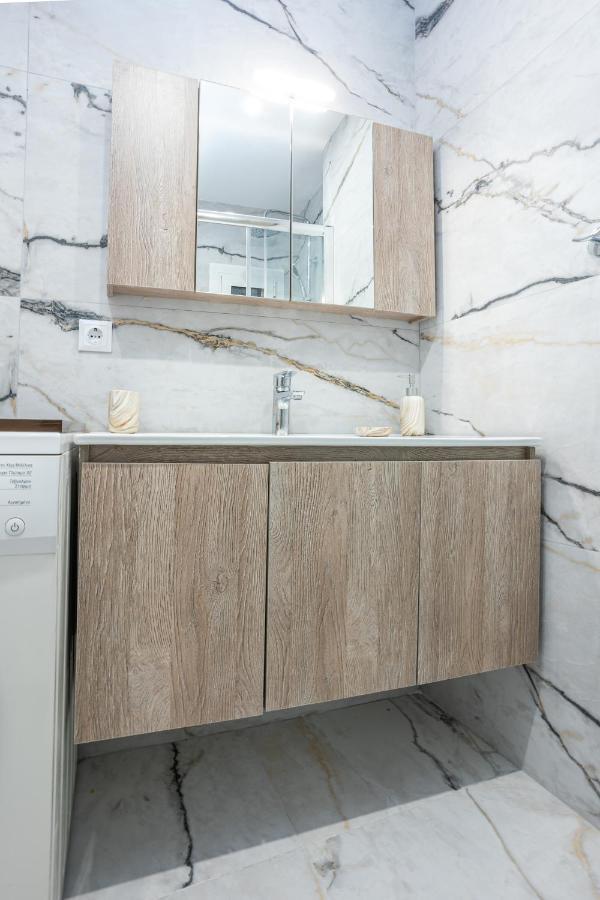Luxury Downtown Apartment E1 Szaloniki Kültér fotó