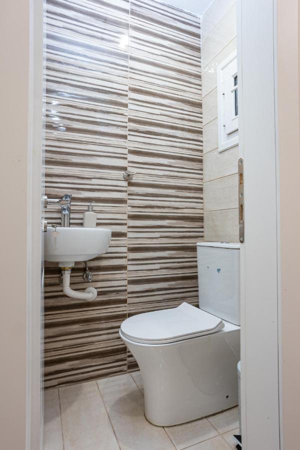 Luxury Downtown Apartment E1 Szaloniki Kültér fotó